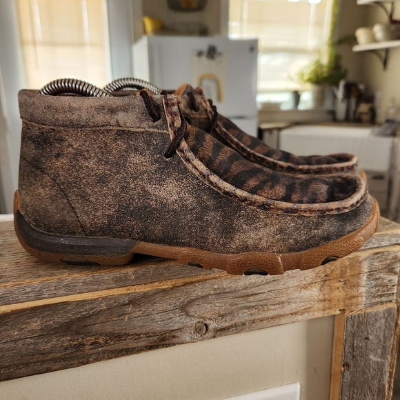 Twisted X Shoes Twisted X Leather Driving Moccasin Size 7 Poshmark